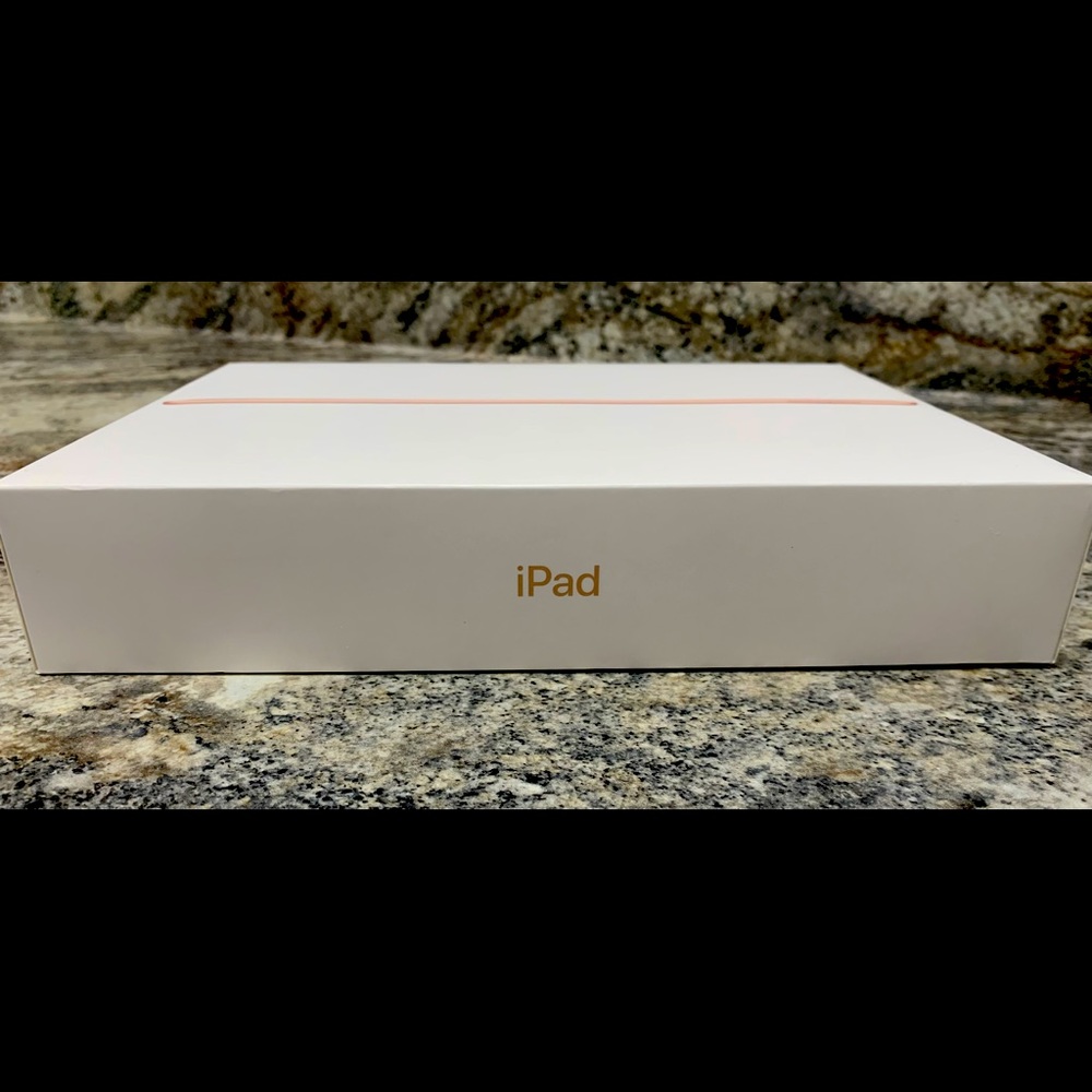 Apple iPad (7th generation)